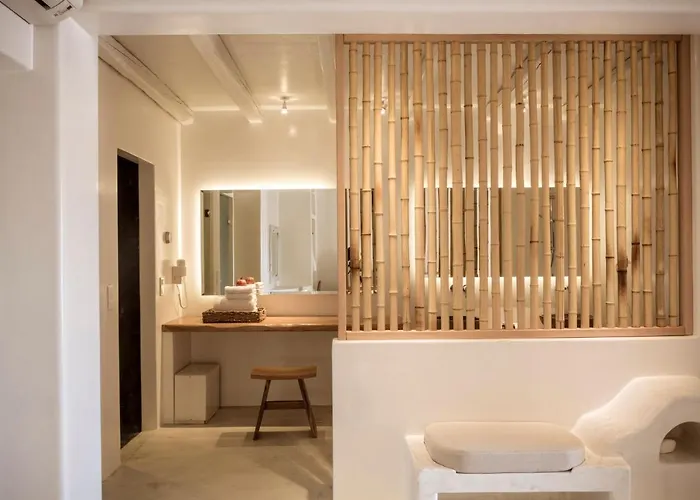 Luxury Naxos Premium Air Conditioning Outdoor Pool